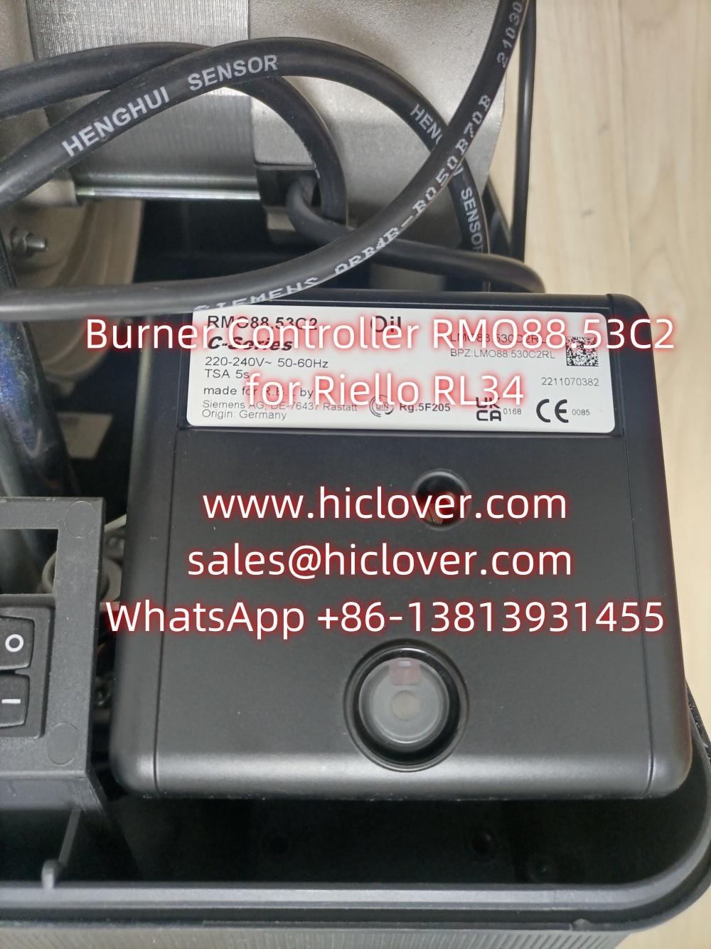 4076705790-1.jpg